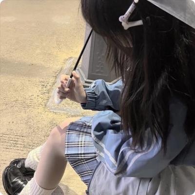 不倒翁的奇幻旅程